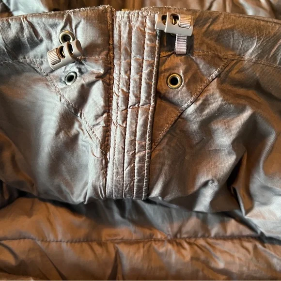 The North Face Women’s Tonnerro Quilted Goose Down Jacket Rabbit Grey Medium - Picture 7 of 9